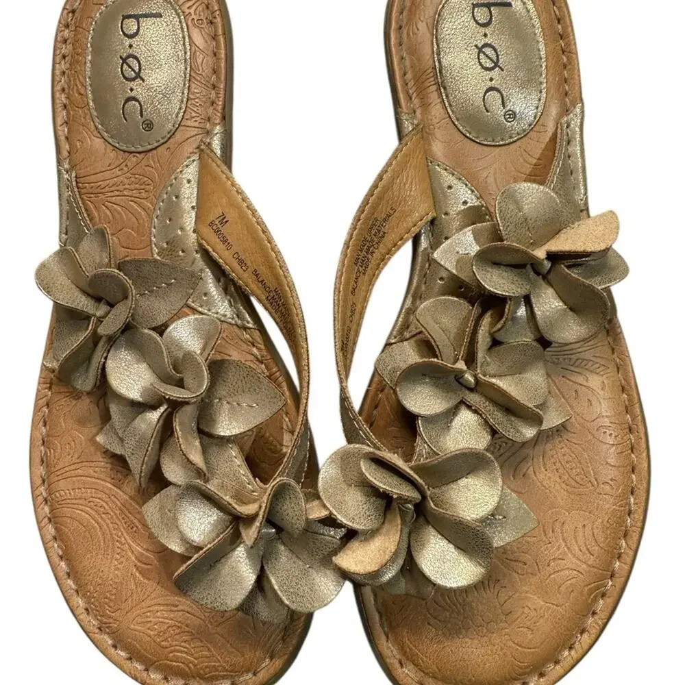 BOC Gold Floral Embellished Leather Thong Sandals Womens Size 7